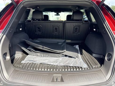 New 2026 Cadillac XT5 Luxury w/ LPO, Floor Liner Package FWD image 11