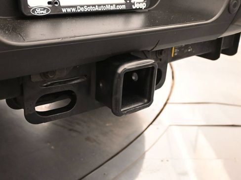 Used 2022 Ford F250 Lariat w/ Black Appearance Package AWD/4WD image 18