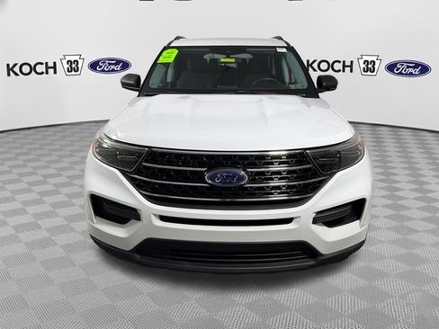 Used 2021 Ford Explorer XLT AWD/4WD image 4