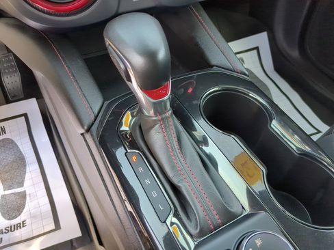 Certified 2020 Chevrolet Blazer RS w/ LPO, Floor Liner Package image 27