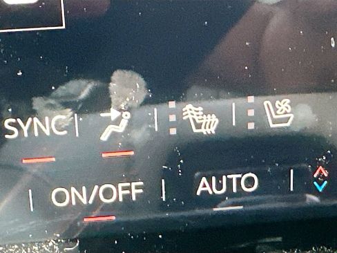 Used 2025 GMC Yukon XL Denali w/ Sun & Power Step Package RWD image 21