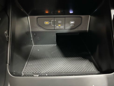 New 2026 Kia Sorento LX image 17