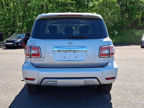 Used 2018 Nissan Armada SL w/ Premium Package AWD/4WD image 5