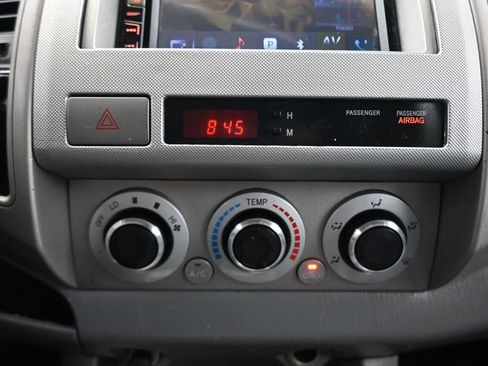 Used 2005 Toyota Tacoma PreRunner RWD image 16