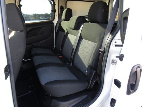 Used 2018 RAM ProMaster City Wagon image 18