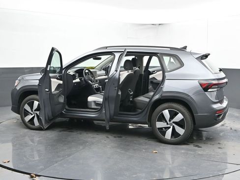 Used 2025 Volkswagen Taos S image 47