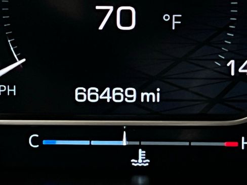 Used 2022 GMC Sierra 1500 SLT w/ SLT Premium Plus Package image 18