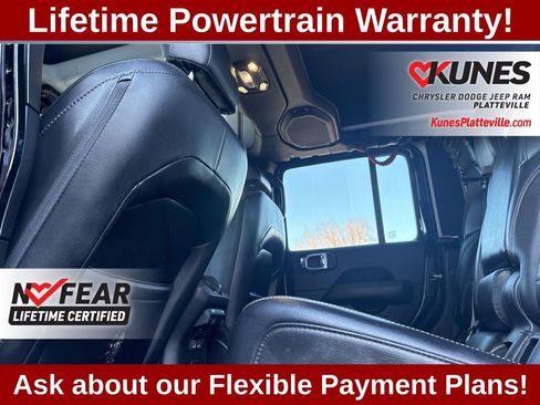 Used 2022 Jeep Gladiator Overland w/ Popular Equipment Package image 17