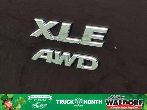 Used 2017 Toyota RAV4 XLE w/ All Weather Liner Package image 4