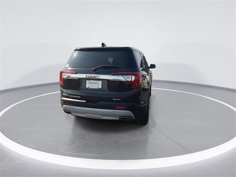 Used 2023 GMC Acadia SLE image 8