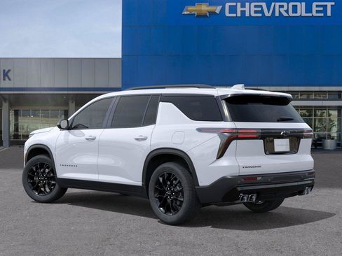 New 2026 Chevrolet Traverse LT w/ Midnight/Sport Edition FWD image 3