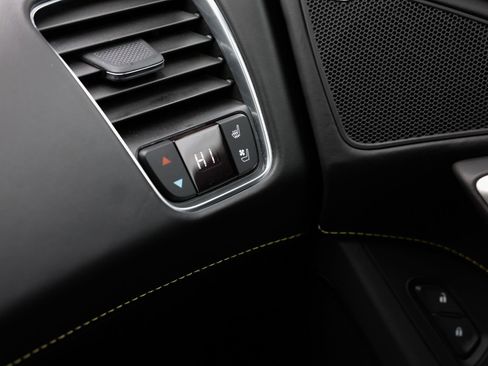 Used 2019 Chevrolet Corvette Z06 image 12