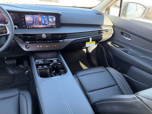 New 2026 Nissan Murano SV AWD/4WD image 18