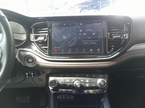 Used 2024 Dodge Durango GT AWD/4WD image 21