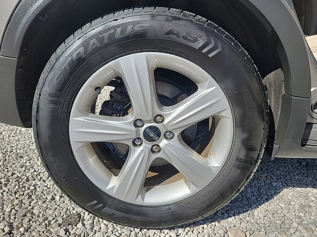 Used 2017 Lincoln MKC Premiere AWD/4WD image 11
