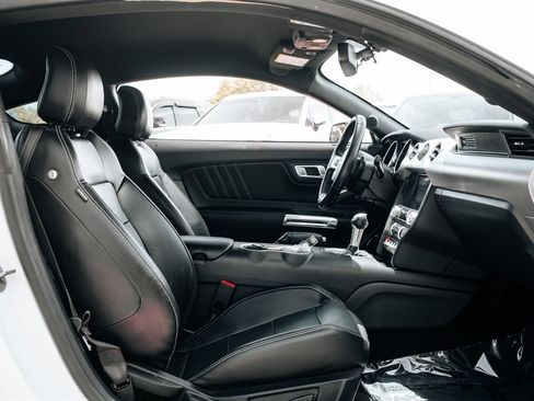 Used 2020 Ford Mustang GT Premium RWD image 40