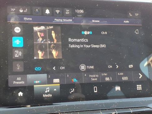 Used 2025 Jeep Compass Limited image 19