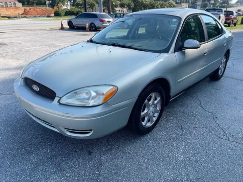 Used 2006 Ford Taurus SEL FWD image 3