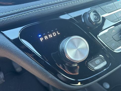 New 2026 Chrysler Pacifica Select image 24