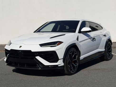 Used 2023 Lamborghini Urus Performante image 7