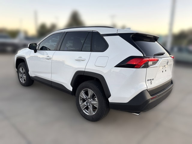 Used 2024 Toyota RAV4 XLE AWD/4WD image 10