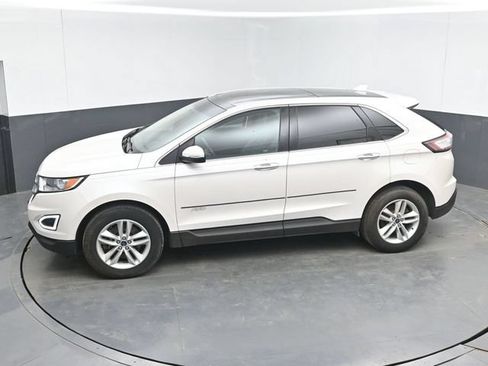 Used 2017 Ford Edge SEL w/ Equipment Group 201A AWD/4WD image 34