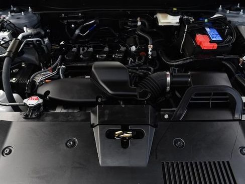 Used 2025 Honda CR-V EX image 26