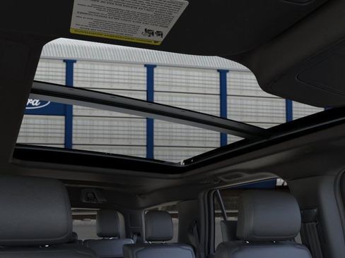 New 2026 Ford Expedition Platinum image 19