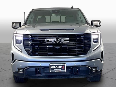 Used 2024 GMC Sierra 1500 Elevation w/ Elevation Premium Package AWD/4WD image 4