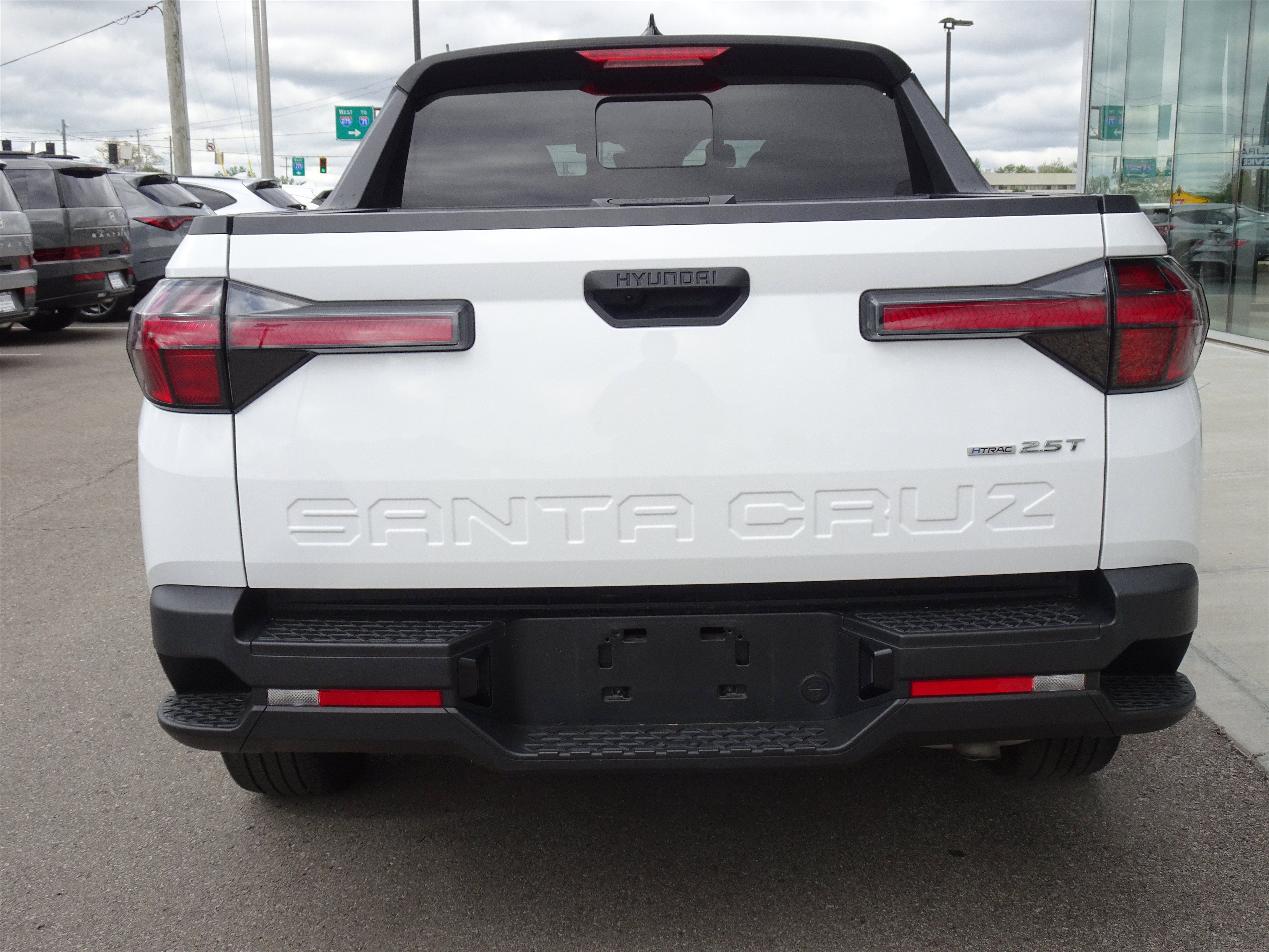 Used 2022 Hyundai Santa Cruz SEL Premium AWD/4WD image 4