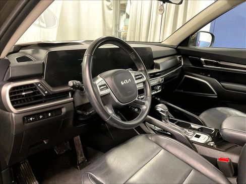 Used 2023 Kia Telluride S w/ S Sunroof Package image 8