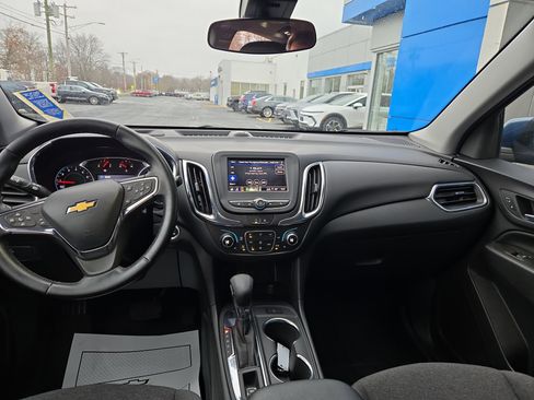 Certified 2024 Chevrolet Equinox LT w/ LPO, Floor Liner Package image 3