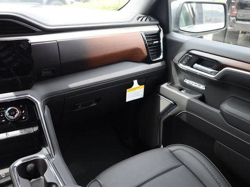 New 2026 GMC Sierra 1500 Denali AWD/4WD image 22