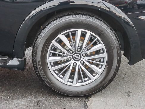 Used 2021 Nissan Armada SL w/ Captain's Chairs Package image 10