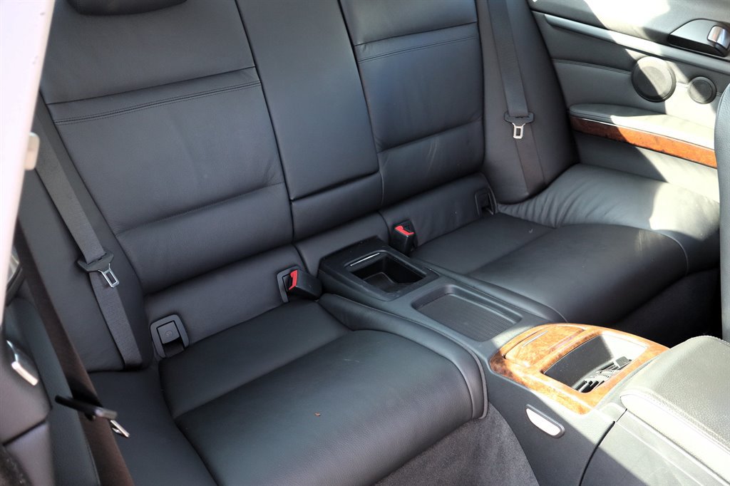 Used 2008 BMW 328i Coupe w/ Premium Pkg RWD image 16