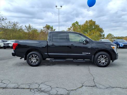 Certified 2024 Nissan Titan SV w/ SV Convenience Package image 14