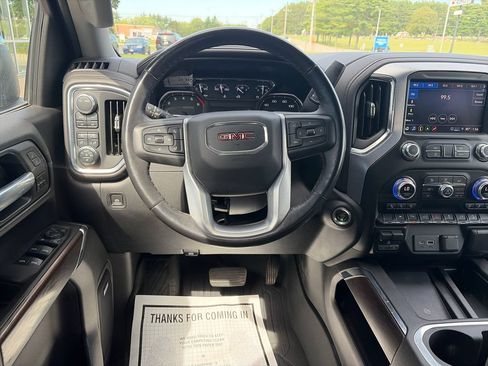 Used 2022 GMC Sierra 1500 SLT w/ SLT Premium Plus Package AWD/4WD image 13