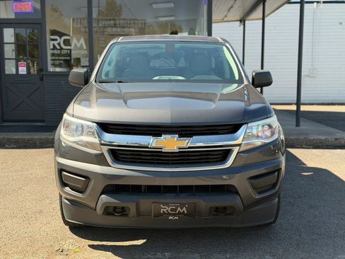 Used 2017 Chevrolet Colorado W/T w/ WT Convenience Package AWD/4WD image 2