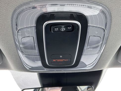 Used 2022 Hyundai Elantra SEL FWD image 37