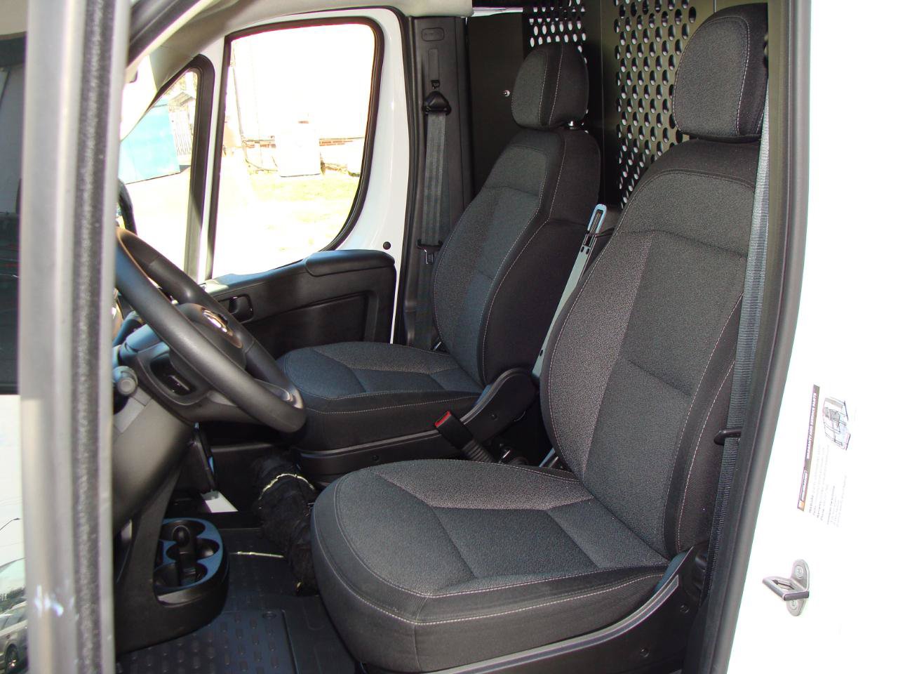 Used 2025 RAM ProMaster 2500 w/ U-Haul Equipment Group FWD image 7