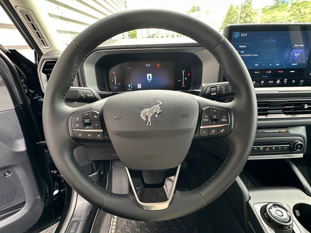 New 2026 Ford Bronco Sport Outer Banks w/ Outer Banks Tech Package+ AWD/4WD image 8