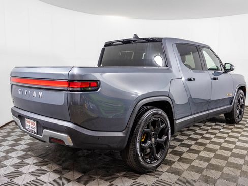 Used 2023 Rivian R1T Adventure AWD/4WD image 21