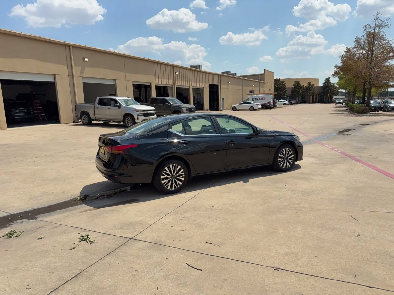 Used 2026 Nissan Altima 2.5 SV FWD image 14