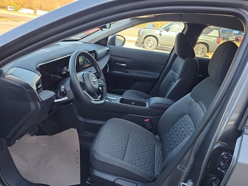 New 2026 Nissan Kicks SV image 14