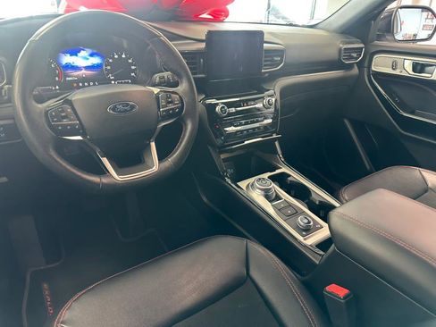 Used 2022 Ford Explorer ST-Line w/ Class IV Trailer Tow Package image 33