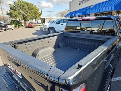 Used 2022 GMC Sierra 1500 Denali image 33