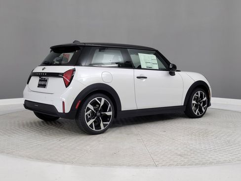 New 2026 MINI Cooper 2-Door Hardtop FWD image 7