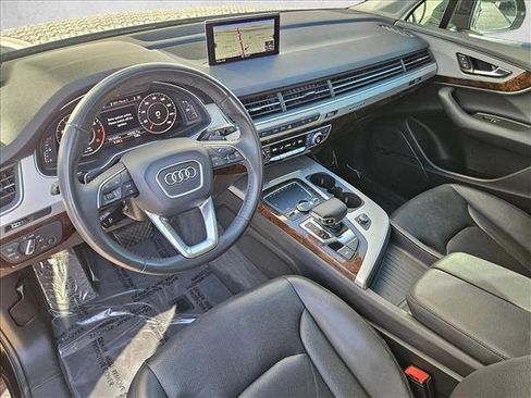 Used 2019 Audi Q7 2.0T Premium Plus AWD/4WD image 12