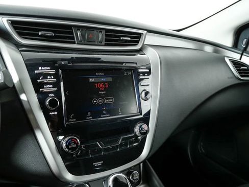 Used 2020 Nissan Murano SV FWD image 12