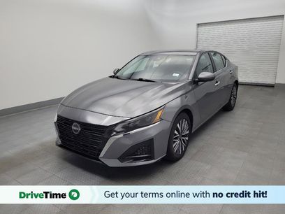 Used 2023 Nissan Altima 2.5 SV